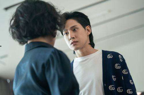 娱乐吃瓜丫18线演员,揭秘18线演员的吃瓜日常