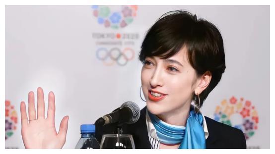 娱乐圈男明星吃瓜语录,笑料百出，揭秘明星圈幕后趣闻  第2张