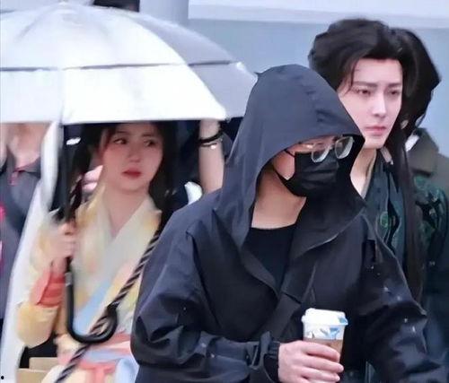 八卦吃瓜爆料娱乐主播,揭秘娱乐主播背后的故事  第2张